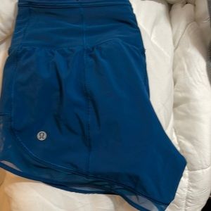 COPY - Lululemon running/yoga short